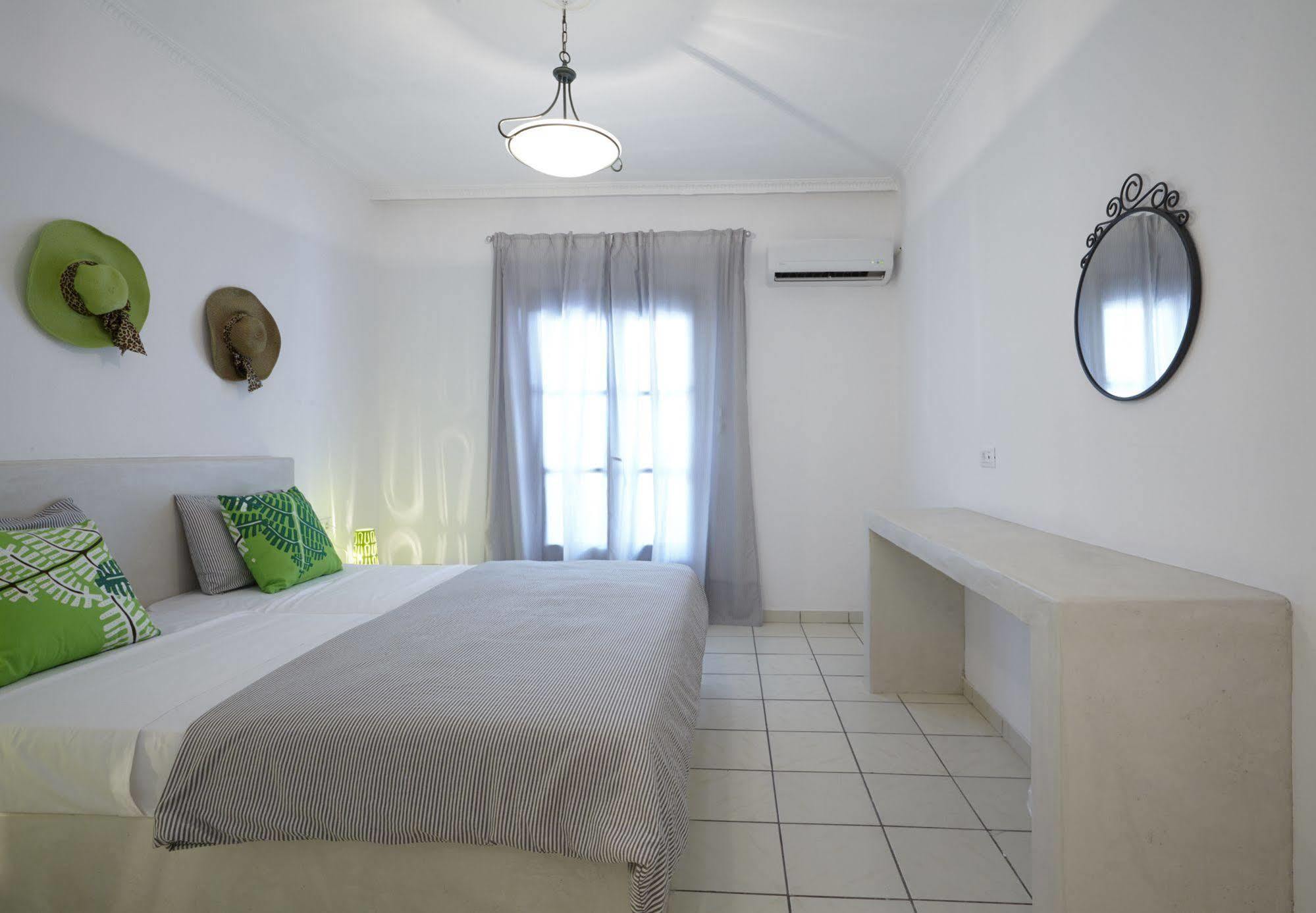 Fenix Hotel Perissa  Dış mekan fotoğraf
